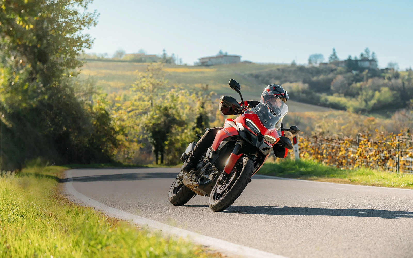 Unlock everyday adventure New Multistrada V2